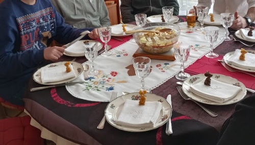 #40 Un bon moment 2024 Noël.jpg