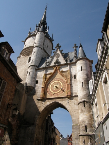 #24 Horloge août 2009 Auxerres.JPG